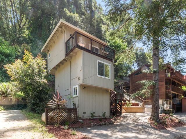 140 Baker Road, Aptos, CA 95003