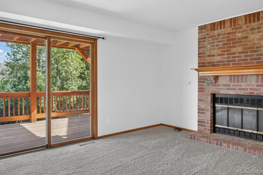 Image 14 of property listing at 7401 Powderhorn Drive, Lone Tree, CO 80124