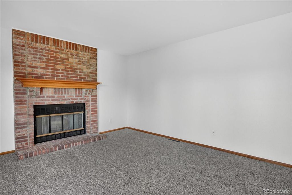 Image 16 of property listing at 7401 Powderhorn Drive, Lone Tree, CO 80124