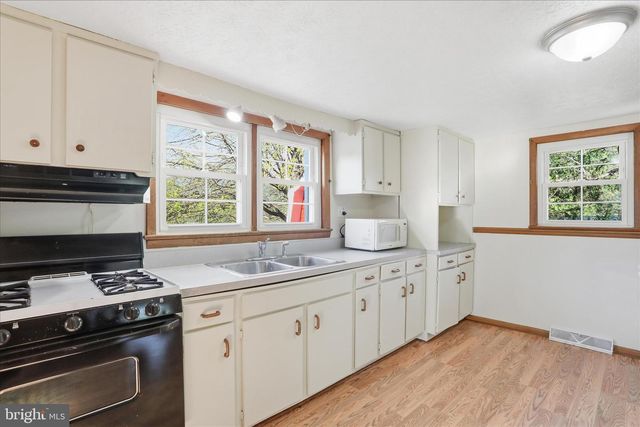 201 RICK ST, Martinsburg, WV 25404