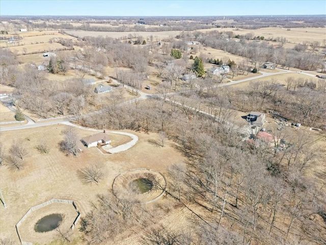 9007 Dry Dock Drive, Liberty, MO 64068