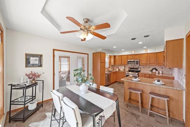 9007 Dry Dock Drive, Liberty, MO 64068