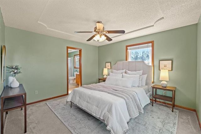 9007 Dry Dock Drive, Liberty, MO 64068