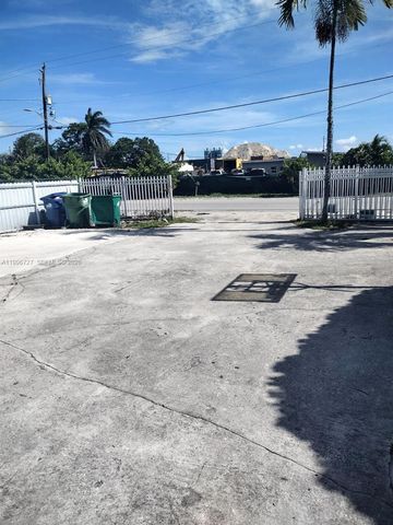 2971 NW 132nd Ter A, Opa-locka, FL 33054