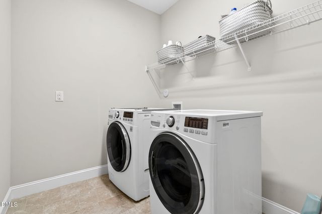 1538 Baxter Ridge Court, Apex, NC 27502