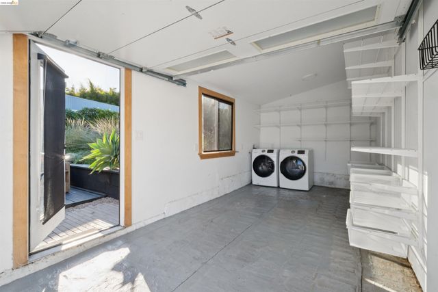2921 55Th Ave, Oakland, CA 94605