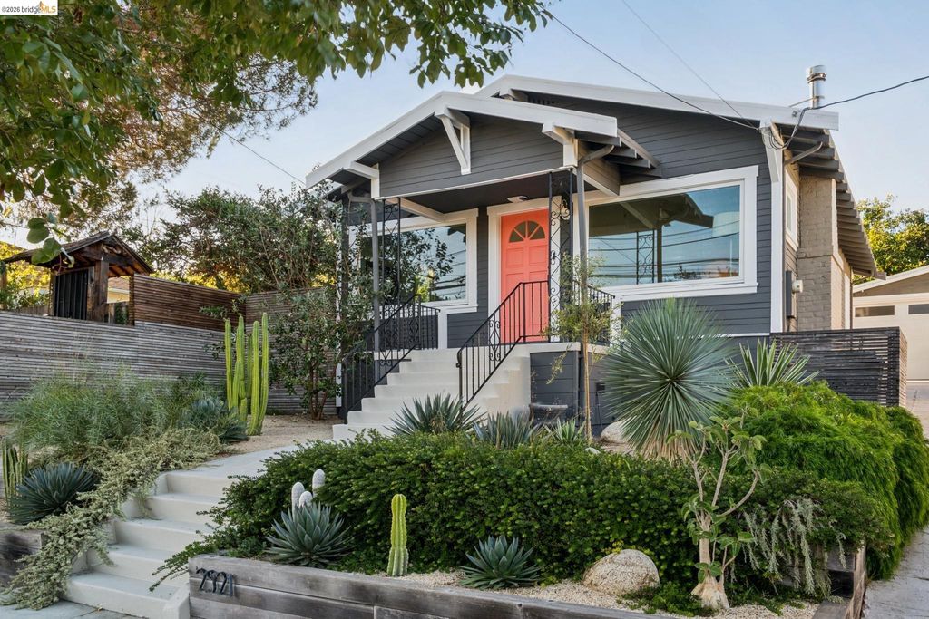 2921 55Th Ave, Oakland, CA 94605