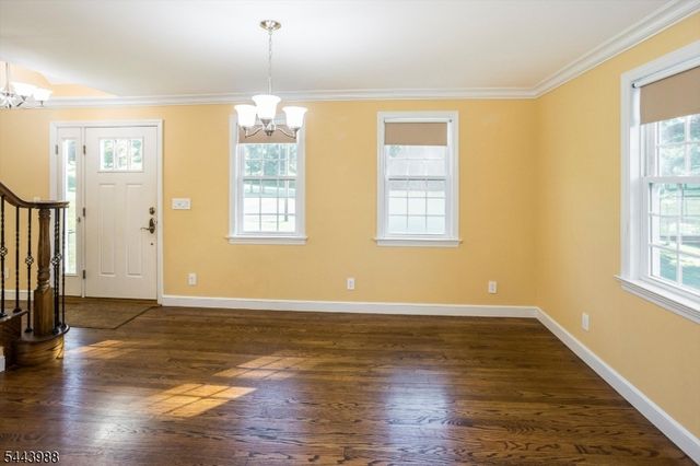 16 Chester Place, Chester Twp., NJ 07930