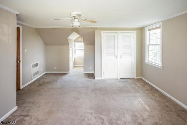 16 Chester Place, Chester Twp., NJ 07930