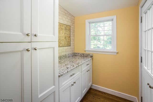 16 Chester Place, Chester Twp., NJ 07930