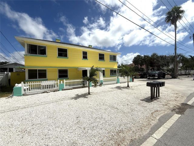 8301 W GULF BOULEVARD 4, Treasure Island, FL 33706