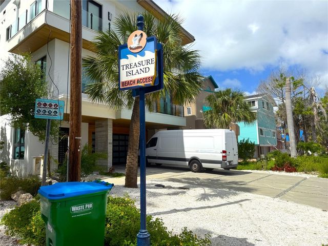 8301 W GULF BOULEVARD 4, Treasure Island, FL 33706