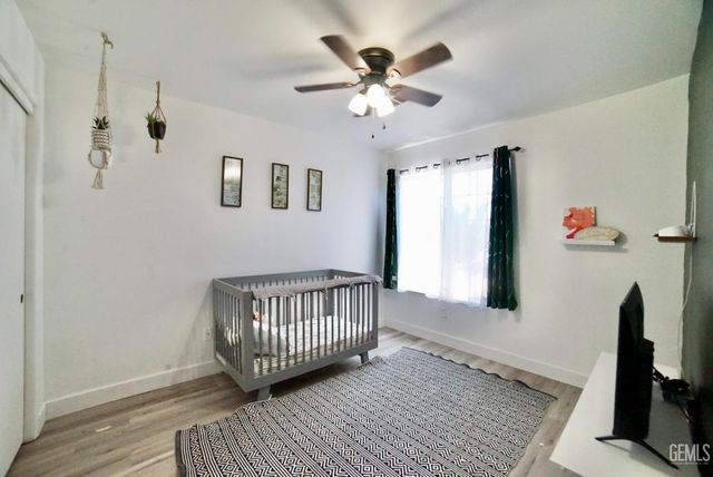 400 Dry Meadow Lane, Bakersfield, CA 93308