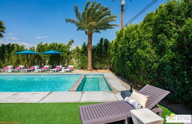 545 W Yorba Road, Palm Springs, CA 92262