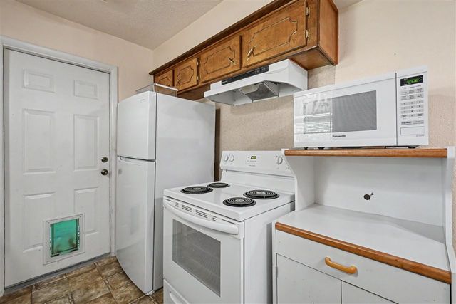502 NW 59th St, Lawton, OK 73505