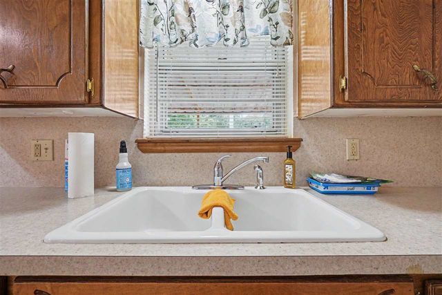 502 NW 59th St, Lawton, OK 73505