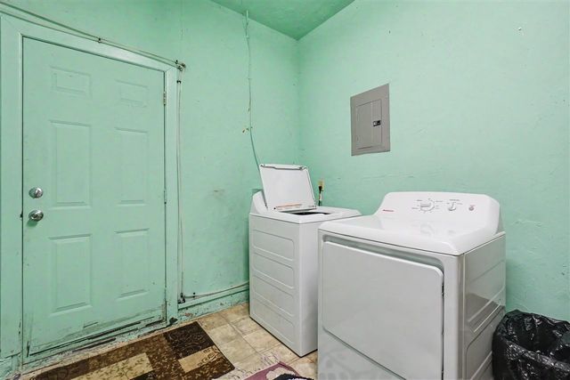 502 NW 59th St, Lawton, OK 73505