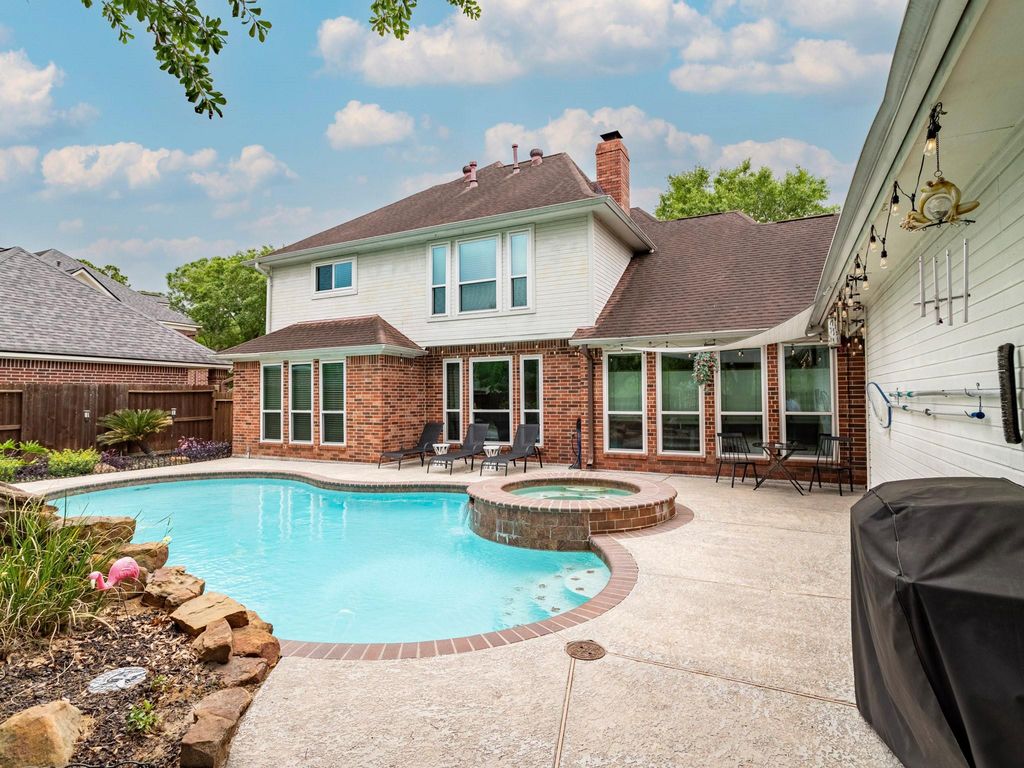 14706 Sandy Creek Drive, Houston, TX 77070