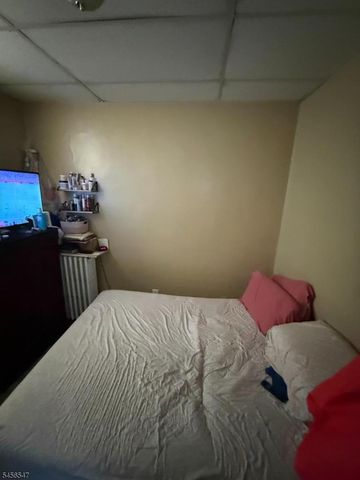 408 57Th St, West New York Town, NJ 07093