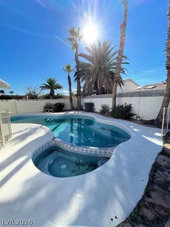 5243 Sunnywood Drive, Las Vegas, NV 89120 — photo 4