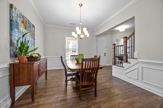 724 Peninsula Forest Place, Cary, NC 27519