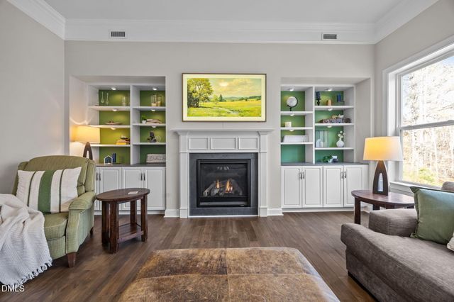 724 Peninsula Forest Place, Cary, NC 27519