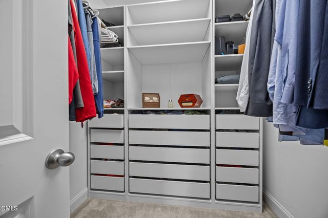 724 Peninsula Forest Place, Cary, NC 27519