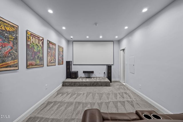 724 Peninsula Forest Place, Cary, NC 27519