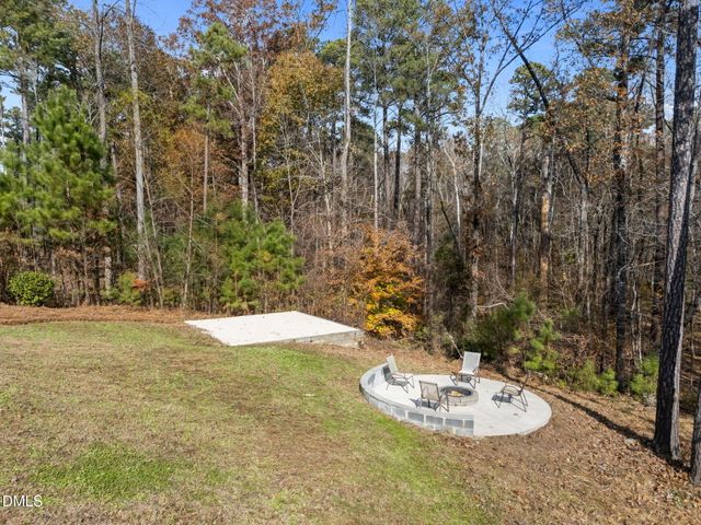 724 Peninsula Forest Place, Cary, NC 27519