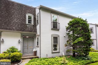 15 LLANFAIR RD #UNIT D, Ardmore, PA 19003
