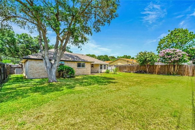 4513 Snead Dr, Corpus Christi, TX 78413