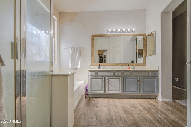 11554 W BERMUDA Drive, Avondale, AZ 85392