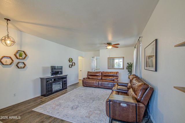 11554 W BERMUDA Drive, Avondale, AZ 85392