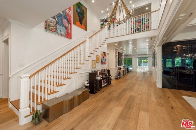 15272 Valley Vista Boulevard, Sherman Oaks, CA 91403
