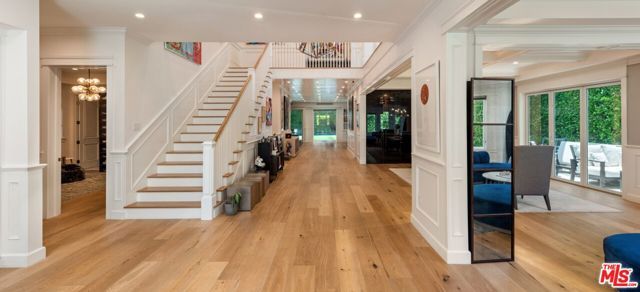 15272 Valley Vista Boulevard, Sherman Oaks, CA 91403