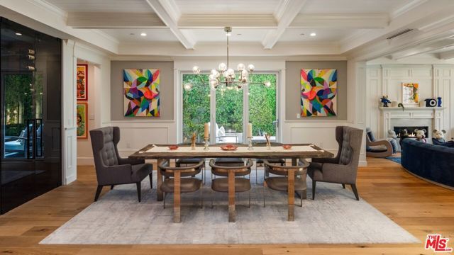 15272 Valley Vista Boulevard, Sherman Oaks, CA 91403