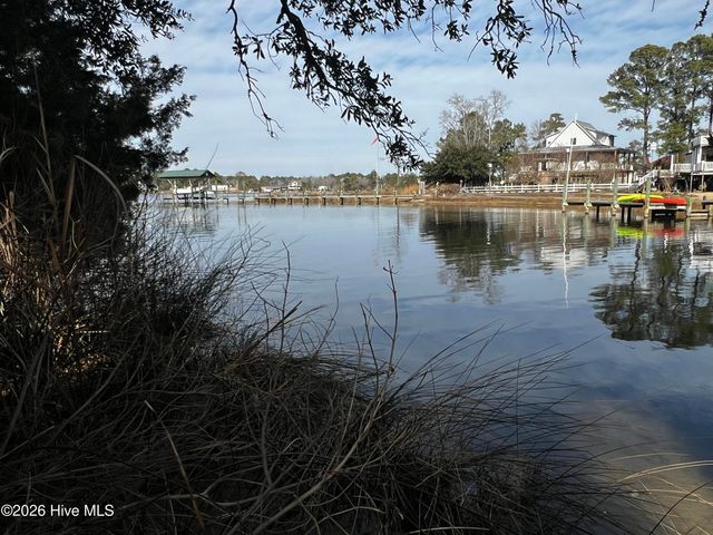 0 Fairwinds Drive, Oriental, NC 28571