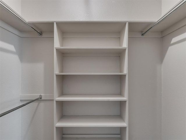 1220 N Carr Drive, Newcastle, OK 73065