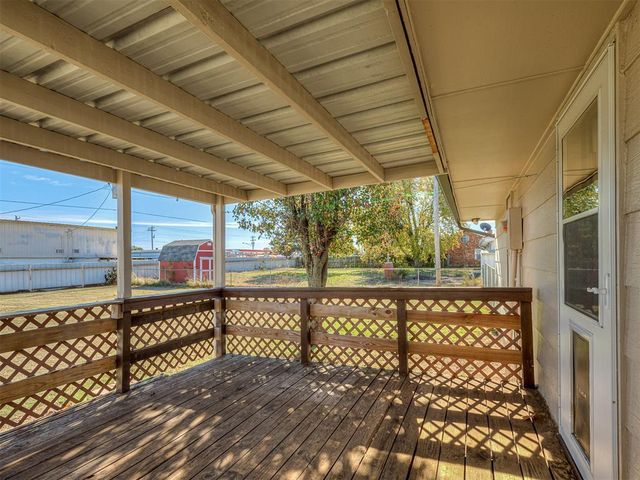 1220 N Carr Drive, Newcastle, OK 73065