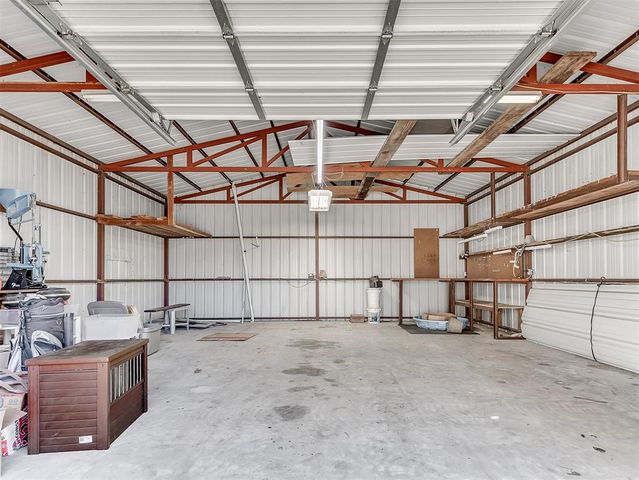 1220 N Carr Drive, Newcastle, OK 73065