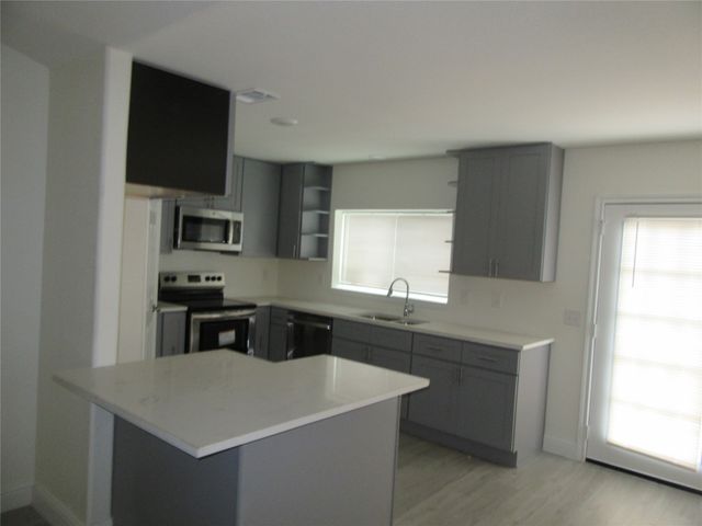 2209 Merrimac Lane, Lancaster, TX 75146