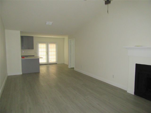 2209 Merrimac Lane, Lancaster, TX 75146