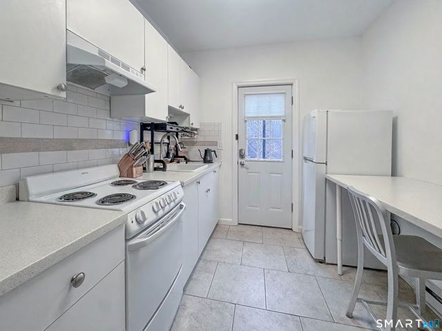 1 Arch Street 4, Norwalk, CT 06850