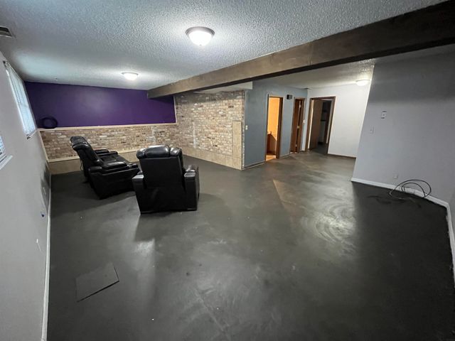 724 17th Avenue, Gilbertville, IA 50634