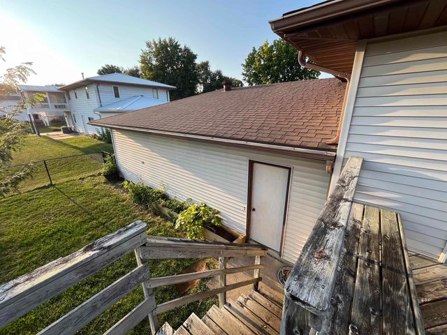 724 17th Avenue, Gilbertville, IA 50634