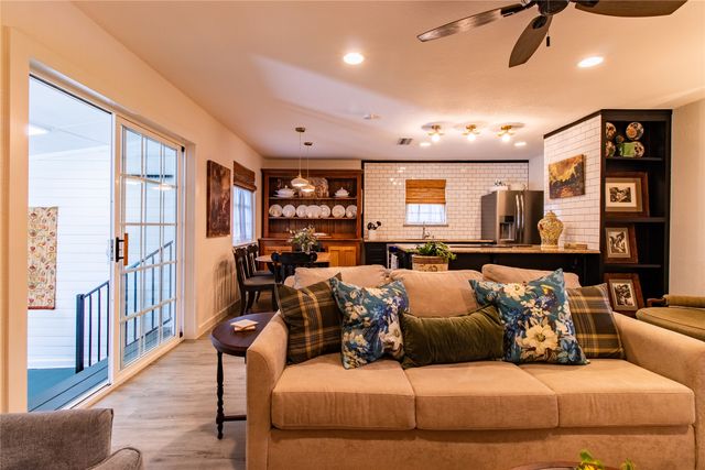 818 E Heath Street, Rockwall, TX 75087