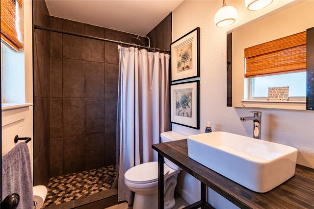 818 E Heath Street, Rockwall, TX 75087