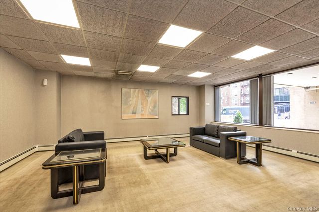 136-17 Maple Avenue 5H, Flushing, NY 11355