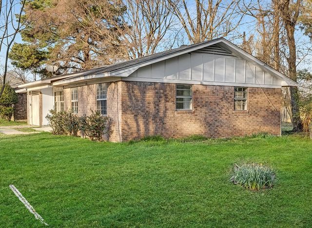 1700 Jennings Street, Texarkana, TX 75501