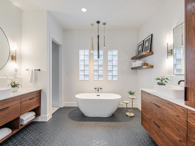 12384 Riverhill Road, Frisco, TX 75033